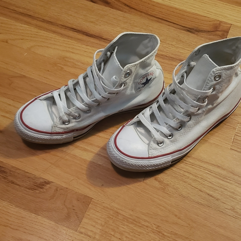 Converse Chuck Taylor All Star Hi Sneaker - White